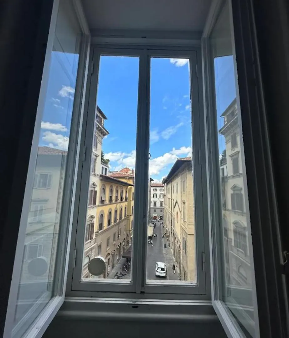 ゲストハウス Pb Suites フィレンツェ イタリア